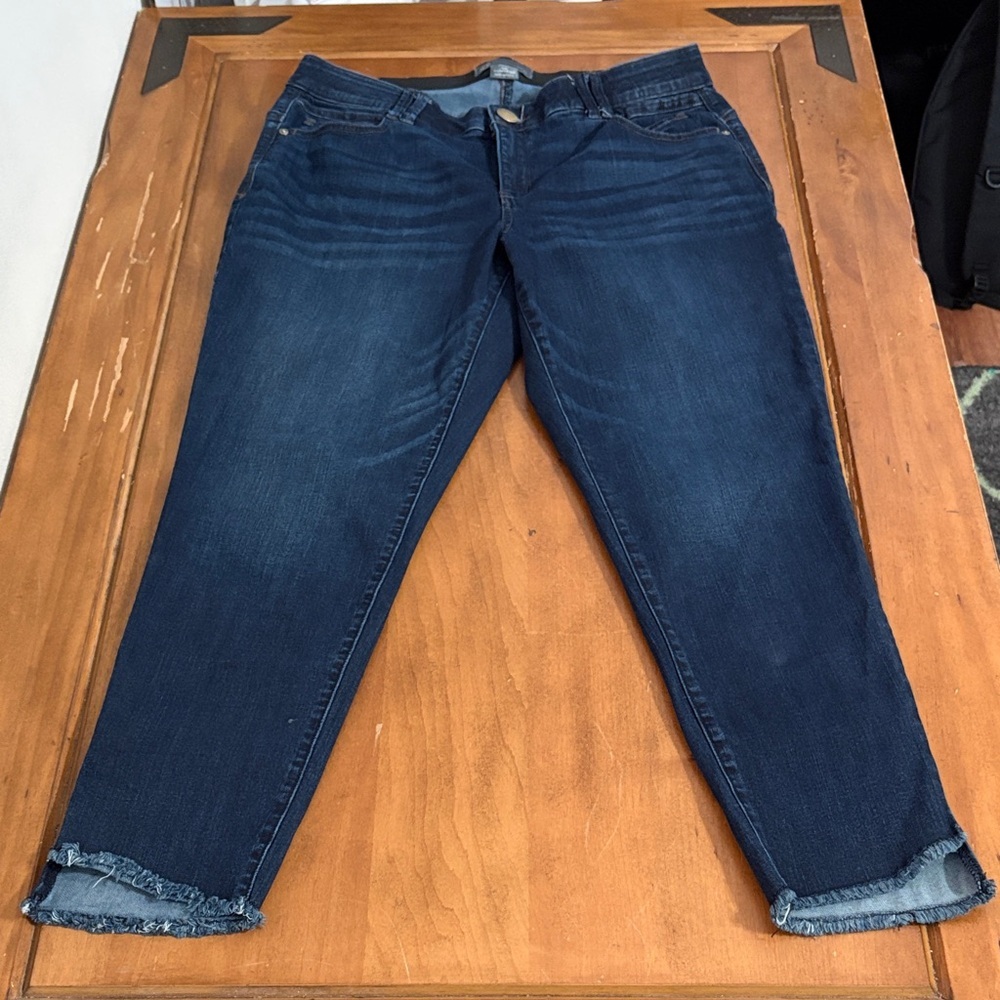 Democracy AbTechnology Dark Blue Ankle Jeans Size 16W